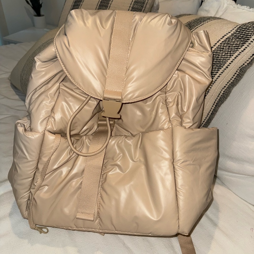 BÉIS Cargo Backpack
